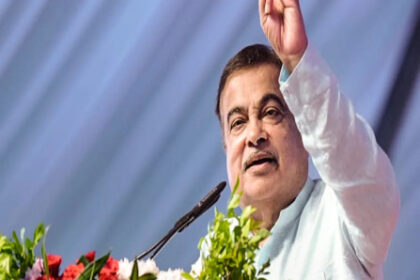 Nitin Gadkari speaking at plantation drive, addressing Delhi's air pollution and calling for urgent green reforms