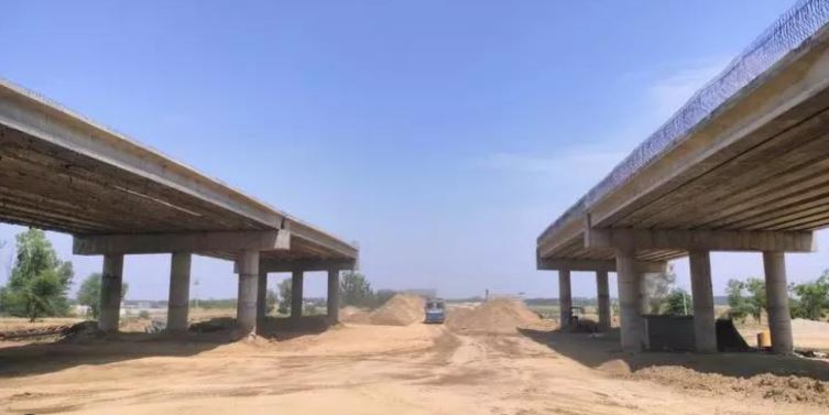 Punjab highway construction delays due to land acquisition and clearance issues