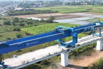 Vishwamitri River bridge completed for Mumbai-Ahmedabad bullet train, marking major progress in India's first high-speed rail project.