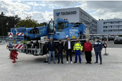 Schweri Autokrane GmbH receives new Tadano AC 3.045 City crane, enhancing lifting efficiency and precision with advanced IC 1 Plus control and Flex Base outrigger systems.