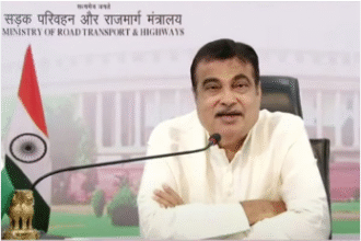 Pune–Kolhapur highway upgrade plan worth ₹6,000 crore announced by the central government to improve safety, reduce congestion, and build new tunnels at Khambatki Ghat.