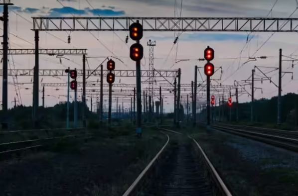 E to E Transportation Infrastructure wins ₹27.35 crore railway signalling contract from South East Central Railway for Durg fourth line project