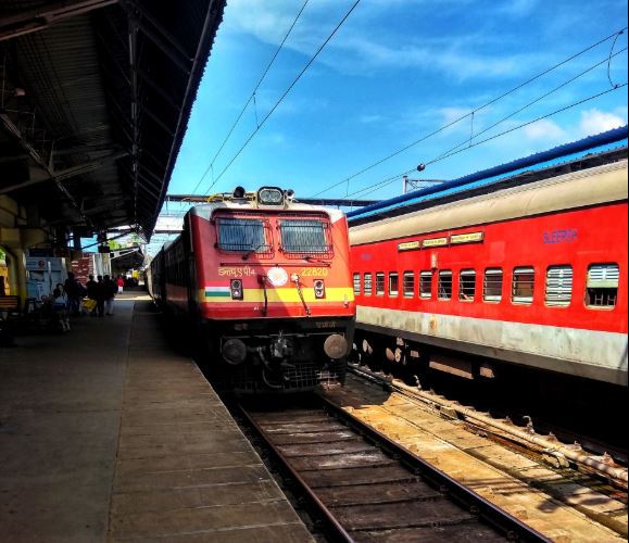 A B Infrabuild awarded ₹54.26 crore Road Over Bridge contract by East Coast Railway on Howrah–Visakhapatnam rail corridor