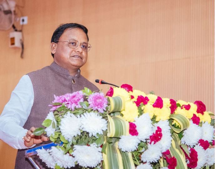 Odisha Chief Minister Mohan Charan Majhi launches ₹948 crore infrastructure and clean mobility projects in Sambalpur