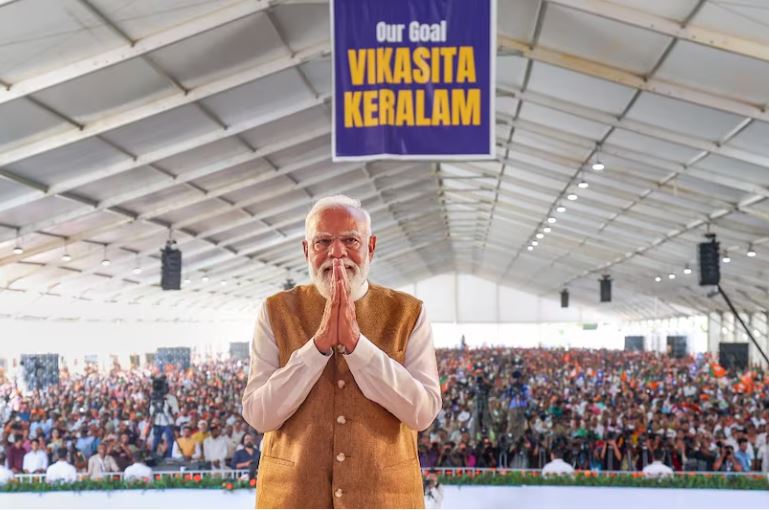 Prime Minister Narendra Modi inaugurating infrastructure projects in Thiruvananthapuram