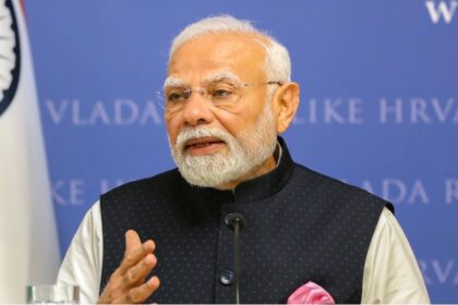 PM Modi launches rail and road infrastructure projects worth ₹3,250 crore in West Bengal