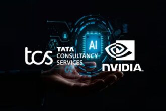 AI-powered industrial digital twin simulation platform for infrastructure and manufacturing