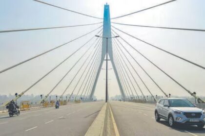 Signature Bridge in Delhi set to undergo its first structural audit after seven years of operation.