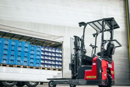 Palfinger FLM 15 electric truck mounted forklift compact design for urban logistics and material handling