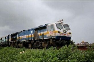 Indian Railways sanctions 300 projects covering 13,808 km under PM Gati Shakti, boosting connectivity and logistics efficiency.