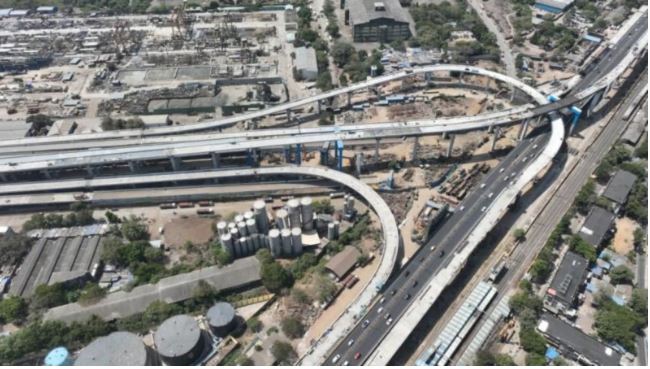 Maharashtra land transfer to MMRDA for infrastructure development and urban expansion in Mumbai Metropolitan Region