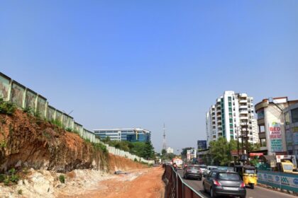 Traffic congestion near Karingachira junction in Tripunithura along the Seaport-Airport Road corridor.