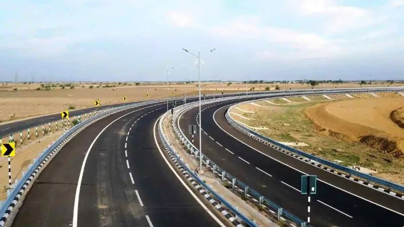 Four-lane NH-927 highway project under development connecting Barabanki and Bahraich in Uttar Pradesh