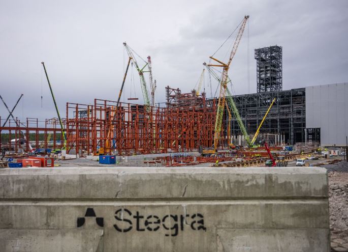 Stegra secures $1.65 billion funding for hydrogen-based green steel plant in Sweden