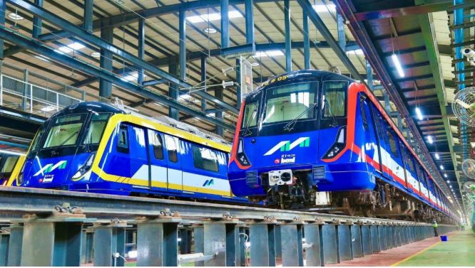 Mumbai Metro Line 2B and 9 launch with Thane Borivali tunnel and BKC pod taxi project on April 7