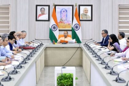 CM Yogi Orders 110 Electric Buses for Jewar Airport, Accelerates Expressways, EV Charging Network and Defence Corridor Projects