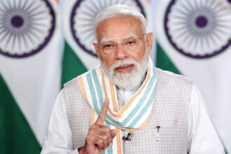 PM Modi Reviews ₹30,000 Crore Infrastructure Projects Across Railways, Roads and Power at 51st PRAGATI Meeting
