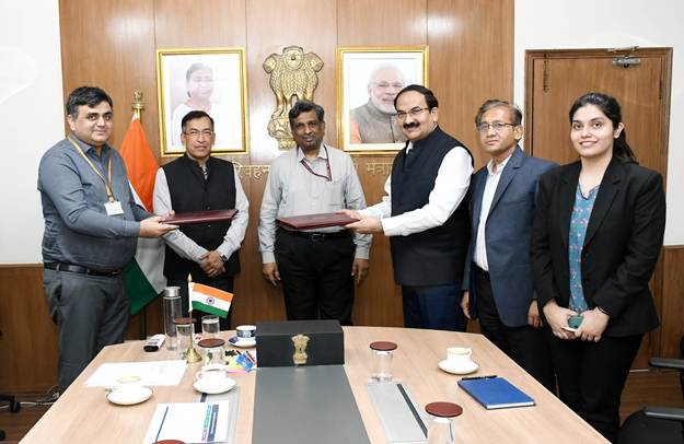Ashok Leyland and Switch Mobility become the first OEMs to provide discounts under the scheme for replacement of old trucks and buses in Delhi-NCR