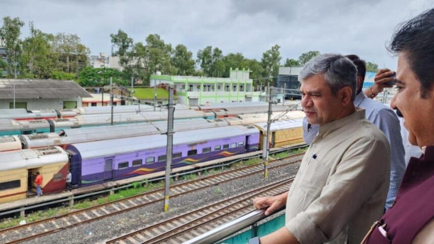 Ashwini Vaishnaw to Launch Tunnel Boring Work for Mumbai–Ahmedabad Bullet Train Project