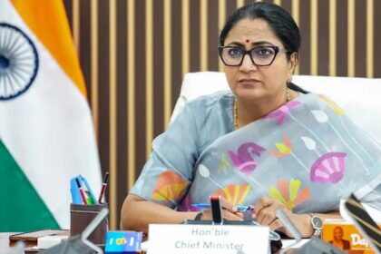Delhi CM Seeks National Highway Status for Mandi Road to Strengthen Delhi–NCR Connectivity