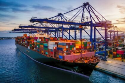 Mumbai Port Handles 1,452 MT Heavy Cargo Through Specialised Roll-Off Operation