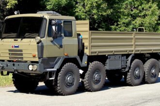 BEML Wins ₹75.58-Crore Export Order for HMV 12x12 and 8x8 Vehicles