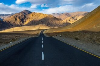 PM Modi Inaugurates Development Projects Worth ₹3,350 Crore in Ladakh